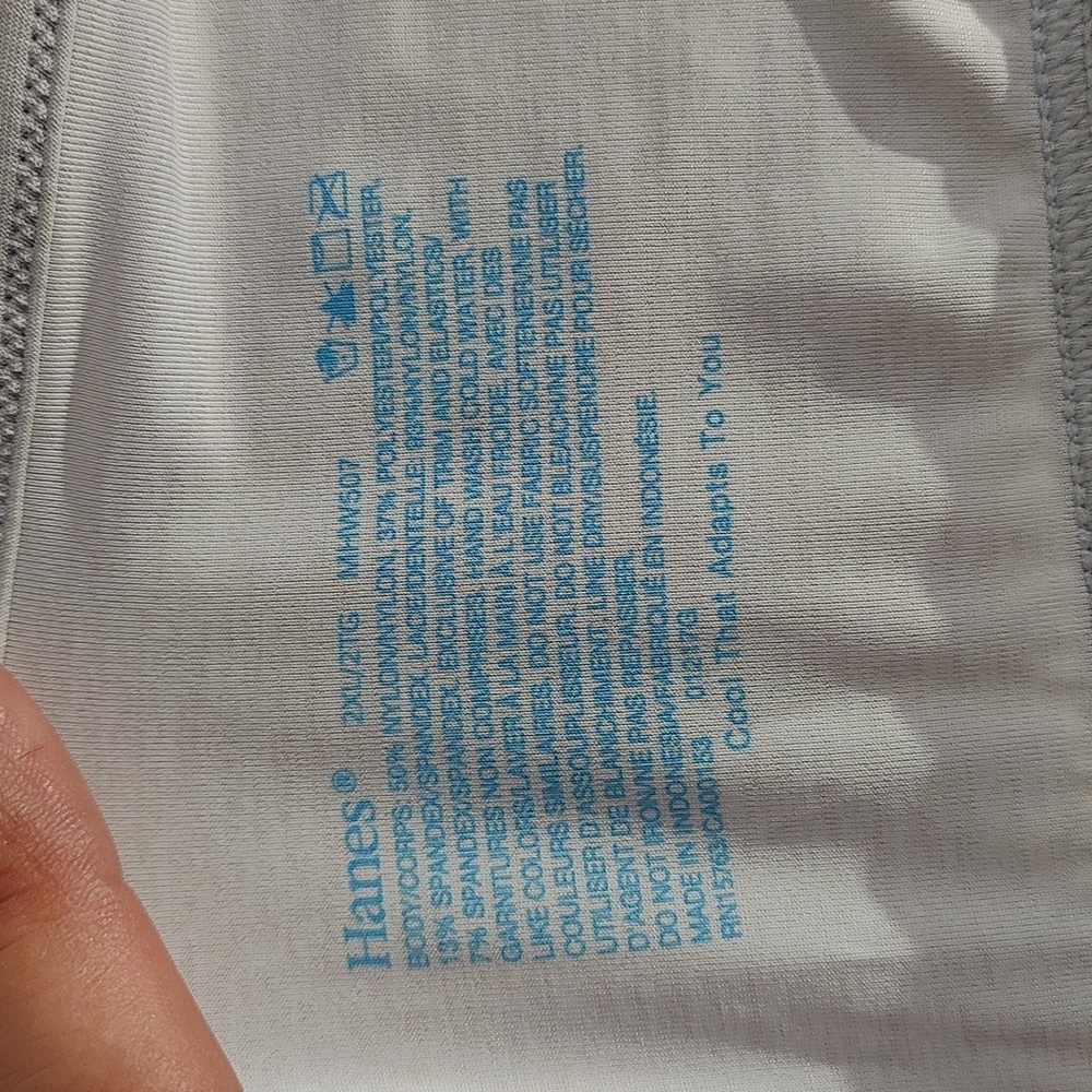 Hanes Bra - Picture 3 of 7